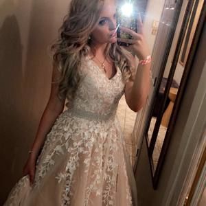 Meet your Posher, Hannah